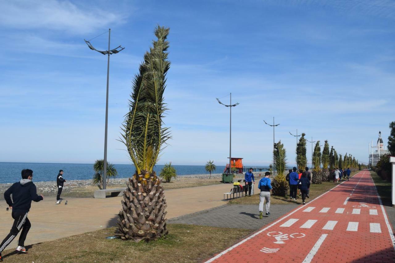Orbi Sea Towers Batumi Resort Exterior photo